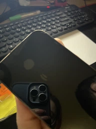 Защитное стекло на iphone 16 pro max самоклеющееся с олеофобным покрытием на весь экран 9D Shieldy