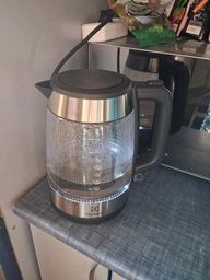 Електрочайник Electrolux 1.7л, Strix, скло, сріблясто-чорний фото от покупателей 1