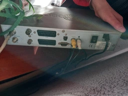 Цифровой спутниковый ТВ тюнер ресивер Tiger F1 Full HD AC3 IPTV DVB-S DVB-S2 MPEG4 приставка для спутниковой антенны тарелки приема спутникового сигнала телевидения сателлитный декодер приемник спутника с интернет приложениями фото от покупателей 1