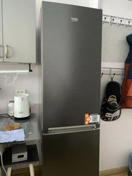 Двокамерний холодильник Beko RCNA305K40XBRN