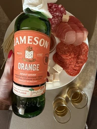 Спиртной напиток Jameson Orange 0.7 л 30% (5011007020620P) фото от покупателей 1