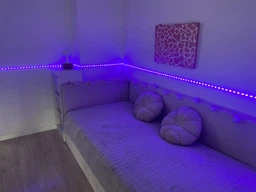 Самоклеющаяся светодиодная LED лента RGB 5050 strip влагостойкая с пультом управлением Комплект 5 метров 16 цветов от USB совместимость с Авто, ТВ, ПК фото от покупателей 11