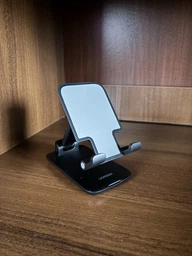 Настільна підставка для телефону Ugreen LP373 4-7.2 дюймів складана з регулюванням висоти та кута Біла (20434) фото від покупців 2