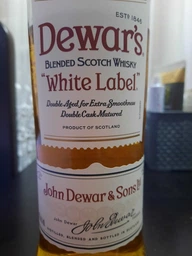 Віскі Dewar's White Label від 3 років витримки 1 л 40% (5000277001200) фото від покупців 1