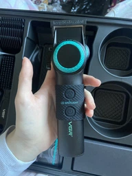 Машинка для стрижки VGR V-001 професійна акумуляторна тример для волосся 9000 об/хв 21 швидкість LED дисплей Li-Ion 4600 мА·год з насадками 10 шт барбер машинка для дому і салон фото от покупателей 2