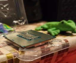 Процесор Intel Core i7-8700K | 3.7-4.7 GHz | 6яд. 12пот. | S1151-2 | SR3QR LGA1151-2 б/в фото від покупців 2
