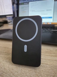 УМБ Павербанк 10000 mAh PD 22.5W Міні, Villini бездротова магнітна зарядка 15W Magsafe, швидка зарядка 3.0 PD, для айфона, телефона, роутера, вбудовані кабелі Lightning, Type-C , V-0017 фото від покупців 2