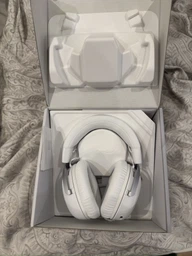Наушники HyperX Cloud III White (BS7C1AA) фото от покупателей 5