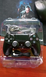 Геймпад PS4 бездротовий DualShock 4 джойстик Bluetooth акумуляторний контролер для ігор консолі смартфона планшета сумісний з ПК смартфоном Android iOS iPad V2 Sony wireless USB зарядка портативний ігровий ергономічний тригерний оригінал pro чорний фото від покупців 13