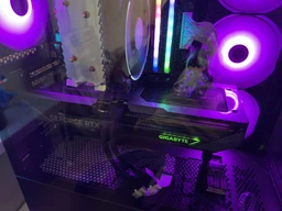 Видеокарта Gigabyte GeForce RTX 5070 GAMING OC 12G (GV-N5070GAMING OC-12GD) EU [132536] фото от покупателей 13