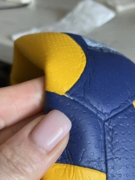 Волейбольний м’яч Mikasa V330W — професійний, стандарт FIVB фото від покупців 1
