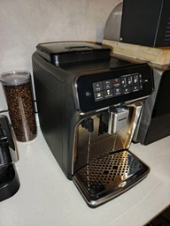 Кофемашина PHILIPS Series 3300 EP3347/90 фото от покупателей 13