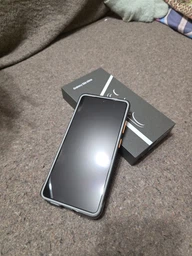 Мобільний телефон Samsung Galaxy S26 Ultra 12/256GB Sky Blue (SM-S948BLBDEUC) фото від покупців 3