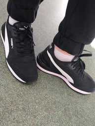 Женские кроссовки Puma ST Runner v4 SD 39966501 36 (3.5UK) 22.5 см Black/White/Silver (4067979724821)