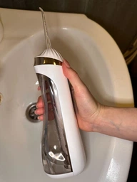 Ирригатор для полости рта 200 мл беспроводной аккумуляторный Oral Irrigator, портативный с 3 режимами работы и 4 сменными насадками для ухода за зубами, деснами и брекетами Белый, RGL-137-White фото от покупателей 8