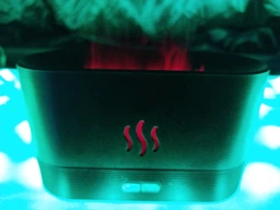 Аромадифузор зволожувач повітря з ефектом вогню та LED підсвічуванням Flame Aroma Diffuser, з резервуаром для ефірної олії, чорний