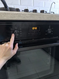 Духовой шкаф электрический Electrolux EOF3H50BK фото от покупателей 6
