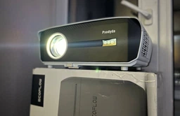 Смарт проектор для дома для фильмов домашний кинотеатр портативный 1650 ANSI Full HD 1080P поддержка 4K Caiwei A9LB Linux TV 2+64GB Wi-Fi Bluetooth HDR10+ MEMC LED видеопроектор HDMI USB AV LAN 30W DTS автофокус коррекция трапеции экран до 300 дюймов фото от покупателей 4