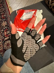 Перчатки для фитнеса (велосипеда и тяжелой атлетики) SPORT GEAR "S" чёрные с розовым фото от покупателей 1