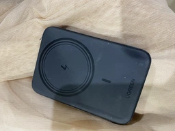 Магнитный Magsafe Павербанк Ugreen PB561 10000 mAh 20 Вт с беспроводной магнитной зарядкой для iPhone 15/15 Pro/15 Pro Max, iPhone 14/13/12 Series Blue фото от покупателей 1