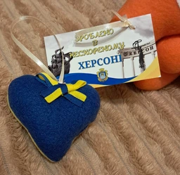 М'яка іграшка Кіт VКmade Саймон на присосках 27 см (1.1.) фото від покупців 1