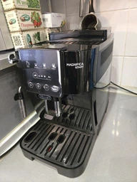 Кофемашина DELONGHI Magnifica Start ECAM220.21.B фото от покупателей 1