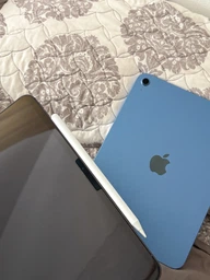 Стилус активний для планшету Apple iPad IOS з індикатором заряду на магните + накінечник Білий