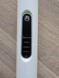 Электрическая ультразвуковая зубная щетка скалер Electric Teeth Cleaner для удаления камней отбеливание зубов белая фото от покупателей 17