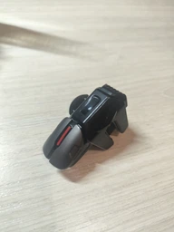 Ігрові тригери G21 для смартфона подвійні курки на 6 пальців з напальчниками фото від покупців 3