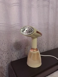 Відпарювач одягу ручний вертикальний KY-003 1500W білий фото від покупців 6