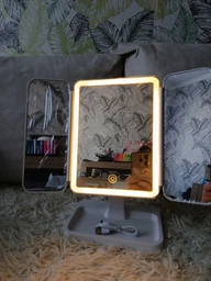 Зеркало для макияжа с LED 3 режима зеркало косметическое настольное зеркало с подсветкой на аккумуляторе BRS фото от покупателей 2