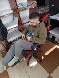 Игровое кресло Hanert G‑Force Black с подставкой для ног, экокожа фото от покупателей 8