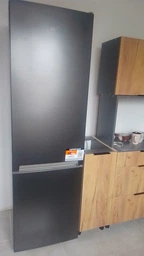 Двокамерний холодильник Beko RCNA305K40XBRN