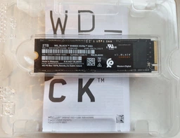 SSD накопитель 1 TB WD Black SN850X (WDS100T2X0E)