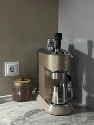 Кавоварка ріжкова DELONGHI Dedica Arte EC885.BG фото від покупців 1