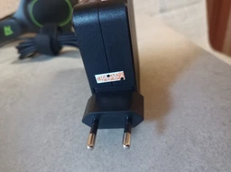Блок питания для Lenovo Flex 4-1130 (20V 3.25A 65W (4.0*1.7)). Квадратный с вилкой. (64481) фото от покупателей 1