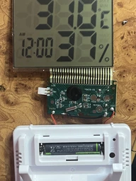 Настільний годинник з гігрометром і термометром HTC-1, кімнатний термометр з вологістю (VS7002353) фото от покупателей 1