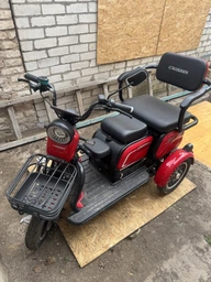 Електроскутер триколісний Crosser TR1 PRO (1200W 24AH 72V) - Коричневий фото от покупателей 3