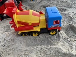 Бетономішалка Tigres Middle truck (39223)