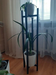 Подставка под вазон 90 см из натурального дерева черного цвета WoodDecor