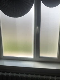 Пленка на окна матовая VELA Frosted 0.7х9 м 280 мкм с эффектом пескоструя и защиты от осколков Белая (FROSTED079)