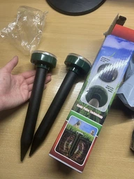 Отпугиватель кротов мышей крыс грызунов ультразвуковой прибор на солнечной батарее биоакустический вибрационный аппарат против вредителей для животных кротопуг мышеотпугиватель автономный на дачу участок огород сад водонепроницаемый 2 шт Hechpro АН1SKW фото от покупателей 1