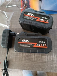 Триммер аккумуляторный для травы, газона и кустов с 2 аккумуляторами 48V, набором ножей, пильным диском и регулируемой штангой для дачи и сада, GTD-48 фото от покупателей 13