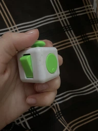 Антистресс-игрушка Fidget Cube, бело-зелёный