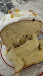 Паска BISCOTTI з родзинками 245 г (4820180814800)