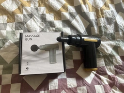 Перкуссионный массажный пистолет для тела Massage Gun вибромассажер для мышц красный фото от покупателей 12
