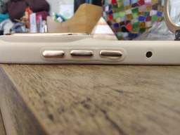 Защитный чехол Reframe Draco Casе для Motorola Edge 50 Neo / 60 Neo - Apricot