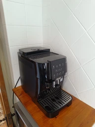 Кофемашина DELONGHI Magnifica Start ECAM220.60.B