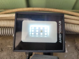 Прожектор світлодіодний EVROLIGHT 10W 6400К FM-01D-10 з датчиком руху