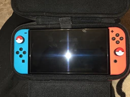 Силіконові накладки на стіки Red Pokemon Ball для Nintendo Switch (2шт.) [376412115]
